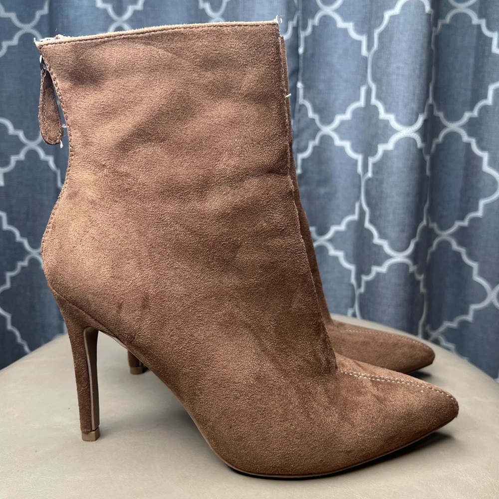 Charlotte Russe Tan Suede Ankle Bootie Stiletto Zip Back